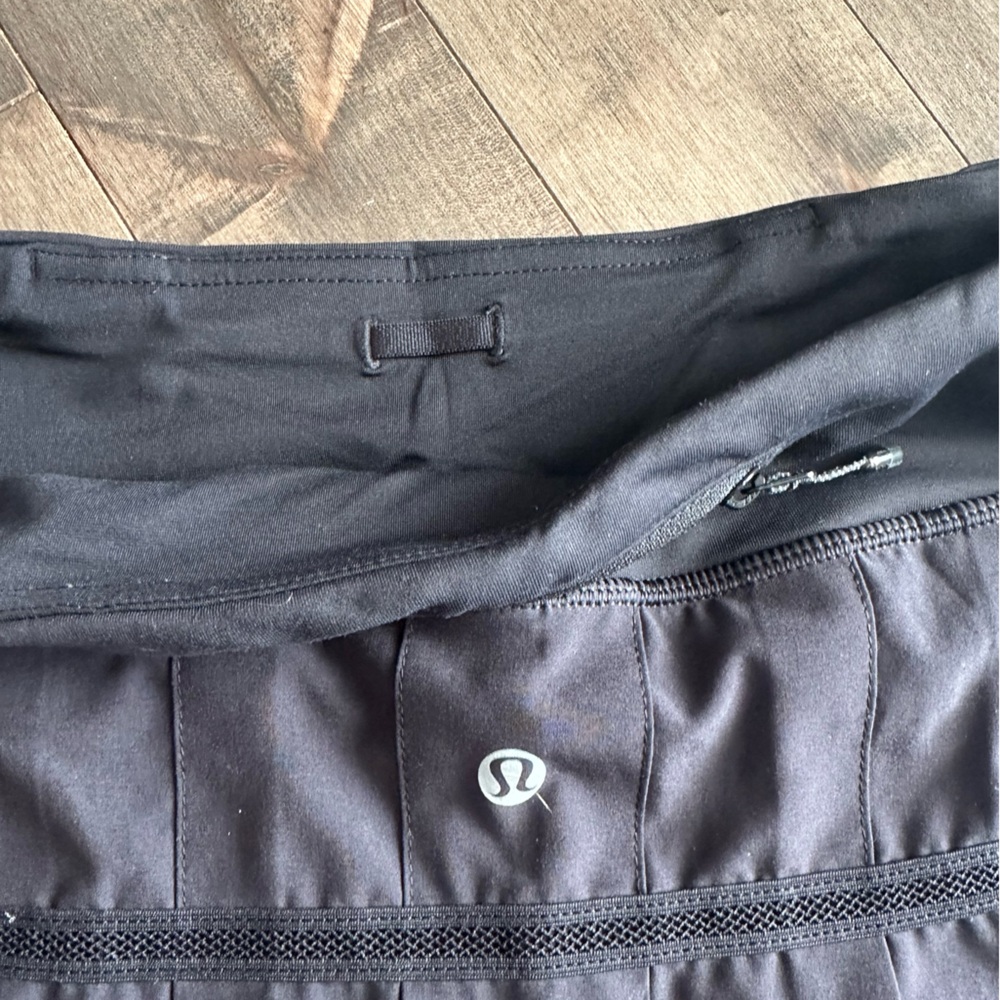 Lululemon pace setter Black Women's Skort - size 4 - Picture 6 of 8